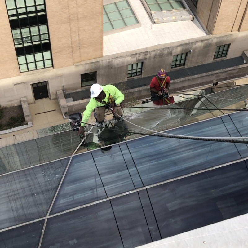 descenders-high-rise-window-cleaning-midatlantic-maryland-11.png